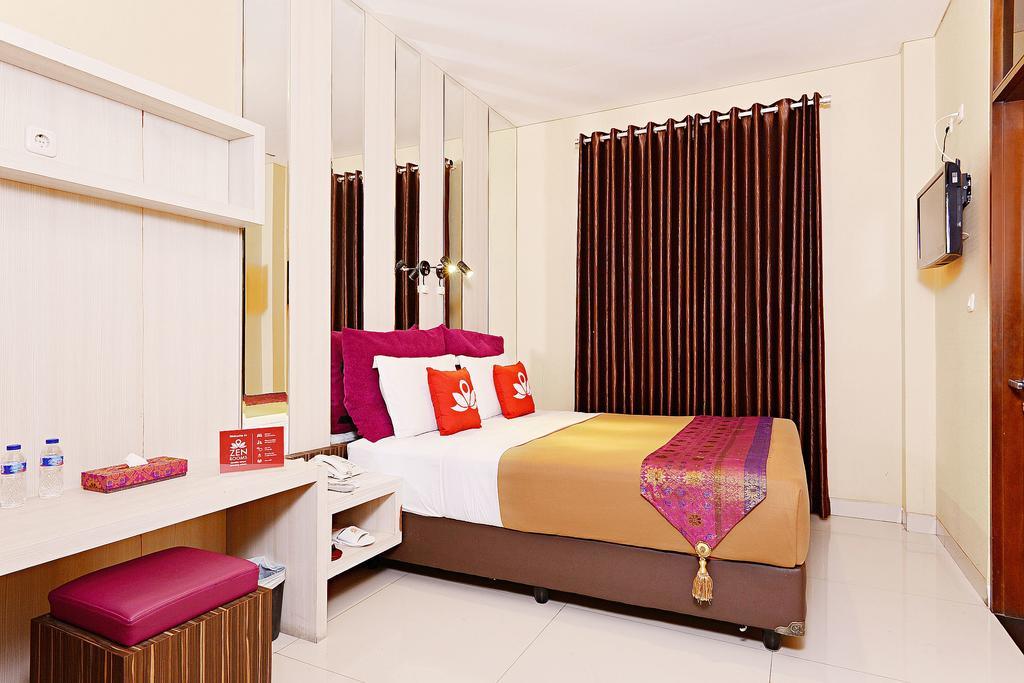 Zen Rooms Riau Natuna Bandung Bagian luar foto